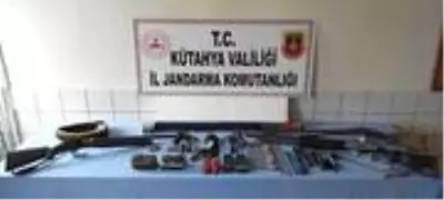 Kütahya'da silah kaçaklığı operasyonu Kütahya'da silah kaçaklığı operasyonu