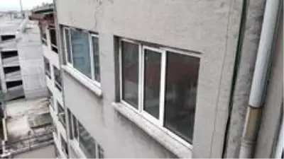 Mahsur kalan güvercinlerin kurtulması için mahkeme kararı bekleniyor Mahsur kalan güvercinlerin kurtulması için mahkeme kararı bekleniyor