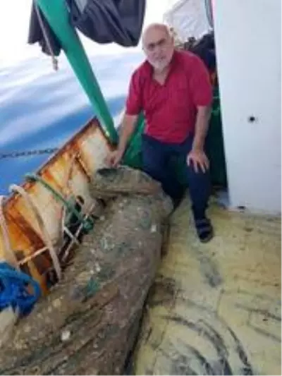 Marmaris açıklarında bulunan heykelin baş kısmı için dalış yapılacak Marmaris açıklarında bulunan heykelin baş kısmı için dalış yapılacak