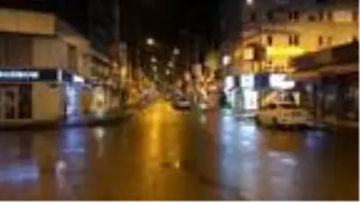 Son dakika haber: Polis kent merkezini bariyerle kapattı Son dakika haber: Polis kent merkezini bariyerle kapattı