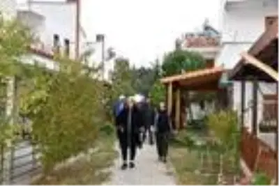 Son dakika: Saros Körfezi kıyısındaki yazlıkçılar, tatili uzatıp soba kurdu Son dakika: Saros Körfezi kıyısındaki yazlıkçılar, tatili uzatıp soba kurdu