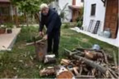 Son dakika: Saros Körfezi kıyısındaki yazlıkçılar, tatili uzatıp soba kurdu Son dakika: Saros Körfezi kıyısındaki yazlıkçılar, tatili uzatıp soba kurdu