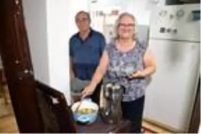 Son dakika: Saros Körfezi kıyısındaki yazlıkçılar, tatili uzatıp soba kurdu Son dakika: Saros Körfezi kıyısındaki yazlıkçılar, tatili uzatıp soba kurdu