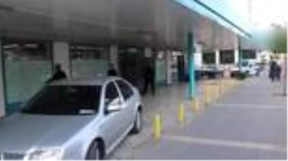 Silahlı ve bıçaklı market soygunu girişimi