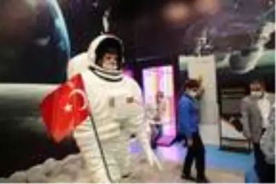 Şırnak'ta ilk 'Bilim merkezi' açıldı Şırnak'ta ilk 'Bilim merkezi' açıldı