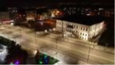Sivas'ta yasak başladı, cadde ve sokaklar boş kaldı Sivas'ta yasak başladı, cadde ve sokaklar boş kaldı