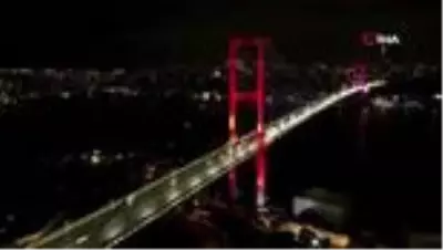 Sokağa çıkma kısıtlaması başladı, 15 Temmuz Köprüsü'nde trafik yoğunlaştı Sokağa çıkma kısıtlaması başladı, 15 Temmuz Köprüsü'nde trafik yoğunlaştı