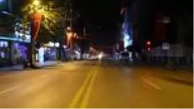 Sokağa çıkma kısıtlamasına uyuluyor Sokağa çıkma kısıtlamasına uyuluyor