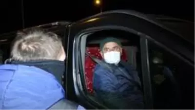 Sokağa çıkma kısıtlamasının başlamasıyla trafik denetimleri başladı Sokağa çıkma kısıtlamasının başlamasıyla trafik denetimleri başladı