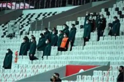 Statlar yeniden sessizliğe büründü Statlar yeniden sessizliğe büründü
