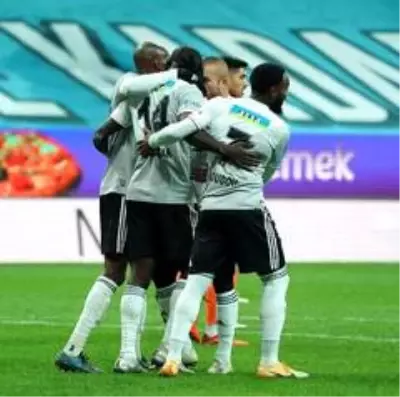 Beşiktaş, Başakşehir'i 3-2 mağlup etti