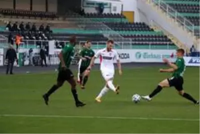 Süper Lig: Denizlispor: 0 - Gaziantep FK: 1 (Maç sonucu) Süper Lig: Denizlispor: 0 - Gaziantep FK: 1 (Maç sonucu)