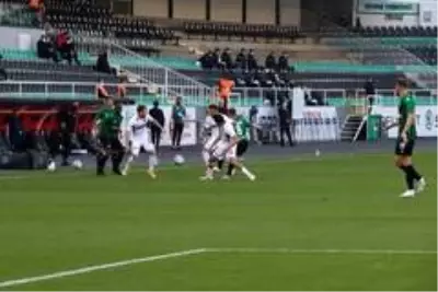 Süper Lig: Denizlispor: 0 Gaziantep FK: 1 (Maç devam ediyor) Süper Lig: Denizlispor: 0 Gaziantep FK: 1 (Maç devam ediyor)