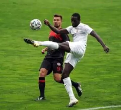 Süper Lig: Fatih Karagümrük: 0 Sivasspor: 0 (Maç devam ediyor) Süper Lig: Fatih Karagümrük: 0 Sivasspor: 0 (Maç devam ediyor)