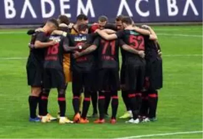 Süper Lig: Fatih Karagümrük: 0 Sivasspor: 0 (Maç devam ediyor) Süper Lig: Fatih Karagümrük: 0 Sivasspor: 0 (Maç devam ediyor)