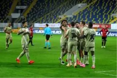 Süper Lig: Gençlerbirliği: 1 Fenerbahçe: 5 (Maç sonucu) Süper Lig: Gençlerbirliği: 1 Fenerbahçe: 5 (Maç sonucu)