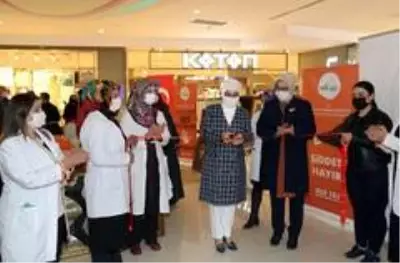 Van'da 'Kadına Şiddete Hayır' temalı el emeği sergisi Van'da 'Kadına Şiddete Hayır' temalı el emeği sergisi