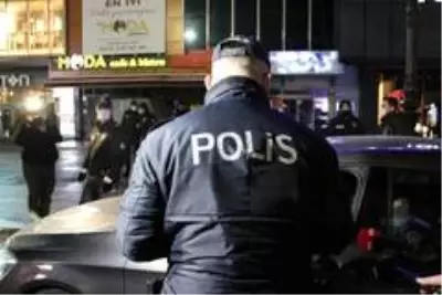 Yarın sabaha kadar sürecek sokağa çıkma kısıtlaması başladı Yarın sabaha kadar sürecek sokağa çıkma kısıtlaması başladı