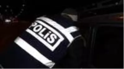Son dakika haberi: Yasaklar başladı, polis kontrol noktalarını artırdı Son dakika haberi: Yasaklar başladı, polis kontrol noktalarını artırdı