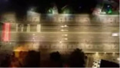 Kısıtlama başladı 'kilit kavşak'ta tüm araçlar tek tek durduruldu Kısıtlama başladı 'kilit kavşak'ta tüm araçlar tek tek durduruldu