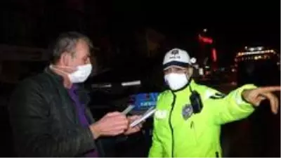 Alkollü olarak yasağı deldi, ekiplerin gözünden kaçamadı! Nefes kesen kovalamaca kamerada Alkollü olarak yasağı deldi, ekiplerin gözünden kaçamadı! Nefes kesen kovalamaca kamerada