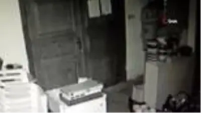 Son dakika haberi: Aynı iş yerine ikinci kez giren hırsızlar kameralara yakalandı