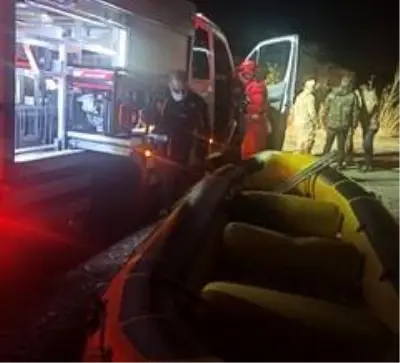 Bingöl'de otomobil baraj gölüne düştü, sürücü kayboldu