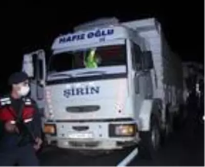 Burdur'da kamyonlar çarpıştı: 1 ölü Burdur'da kamyonlar çarpıştı: 1 ölü