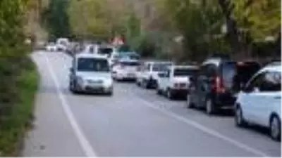 Bursa'da kısıtlama öncesi kilometrelerce 'su' kuyruğu