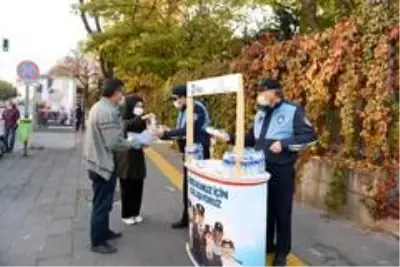 Büyükşehir, sınav heyecanı yaşayan adayları yalnız bırakmadı Büyükşehir, sınav heyecanı yaşayan adayları yalnız bırakmadı