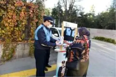 Büyükşehir, sınav heyecanı yaşayan adayları yalnız bırakmadı Büyükşehir, sınav heyecanı yaşayan adayları yalnız bırakmadı