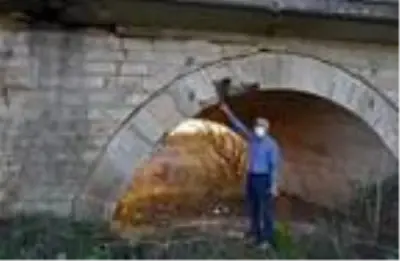 Çatlaklar oluşan tarihi Uzunköprü için koruma talebi Çatlaklar oluşan tarihi Uzunköprü için koruma talebi