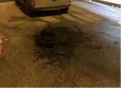 Diyarbakır'da kısıtlamayı ihlal eden grup, yol kesip lastik yaktı Diyarbakır'da kısıtlamayı ihlal eden grup, yol kesip lastik yaktı
