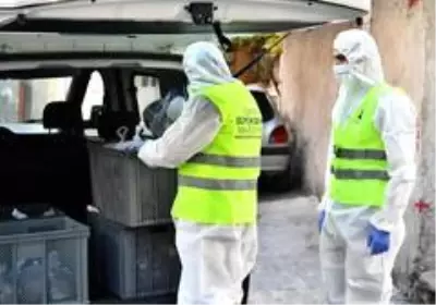 Evinde Covid tedavisi görenlere Büyükşehir'den yemek Evinde Covid tedavisi görenlere Büyükşehir'den yemek