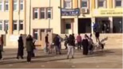 GAZİANTEP - İslahiye'de KPSS Ortaöğretim oturumu başladı GAZİANTEP - İslahiye'de KPSS Ortaöğretim oturumu başladı