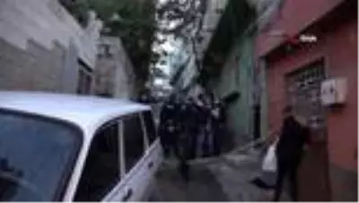 Gaziantep'te silahlı yol verme kavgası: 2 yaralı