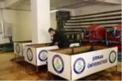 Günde 1 saat çalışarak ayda 3 ton solucan gübresi üretiyor Günde 1 saat çalışarak ayda 3 ton solucan gübresi üretiyor