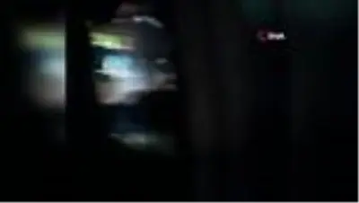 Hatay'da sokağa çıkma kısıtlamasının başlamasına dakikalar kala kaza: 2 ölü, 2 yaralı Hatay'da sokağa çıkma kısıtlamasının başlamasına dakikalar kala kaza: 2 ölü, 2 yaralı