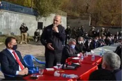 Son dakika haber | İçişleri Bakanı Soylu, Hakkari'de 80 yıllık husumete son verdi