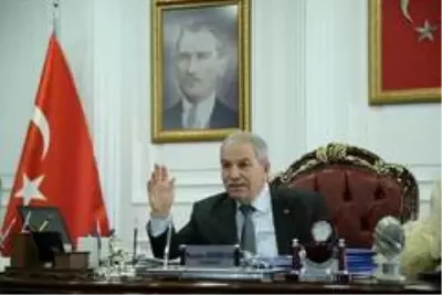 İlkadım Belediyesi cadde ve sokakları dezenfekte etti