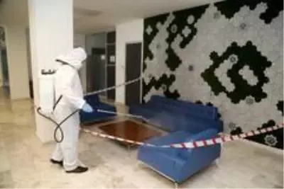 İlkadım Belediyesi cadde ve sokakları dezenfekte etti