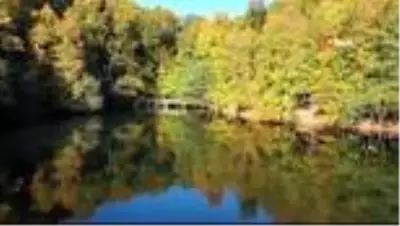 Kalp şeklindeki göl böyle görüntülendi Kalp şeklindeki göl böyle görüntülendi