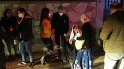 Karantinada kalan ailenin evinde yangın çıktı Karantinada kalan ailenin evinde yangın çıktı