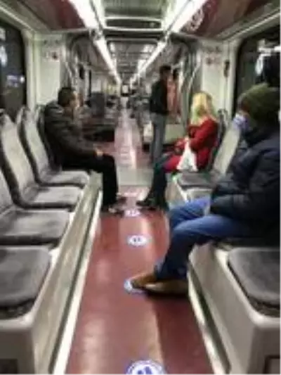 Kayseri'de, tramvaylarda koronavirüse karşı 'konuşmayalım' uyarısı Kayseri'de, tramvaylarda koronavirüse karşı 'konuşmayalım' uyarısı