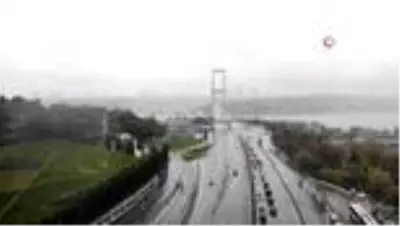 Kısıtlamada 15 Temmuz Köprüsü'ndeki denetimler havadan görüntülendi Kısıtlamada 15 Temmuz Köprüsü'ndeki denetimler havadan görüntülendi