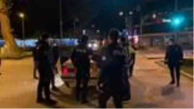 Son dakika haberi | Kısıtlamada sokağa çıktılar, polisin dur ihtarına uymadılar Son dakika haberi | Kısıtlamada sokağa çıktılar, polisin dur ihtarına uymadılar