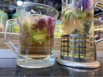 Koronavirüsten korunmak isteyenler 'Hatmi Çiçeği'ne yoğun ilgi gösteriyor