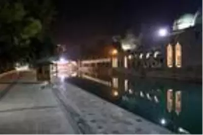 Şanlıurfa'nın tarihi yerleri ve sokakları boş kaldı