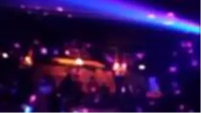 Şişli'de eğlence mekanındaki 142 kişiye 451 bin 560 lira ceza kesildi Şişli'de eğlence mekanındaki 142 kişiye 451 bin 560 lira ceza kesildi