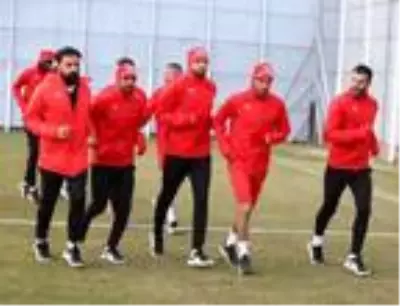 Sivasspor, Karabağ maçı hazırlıklarına başladı
